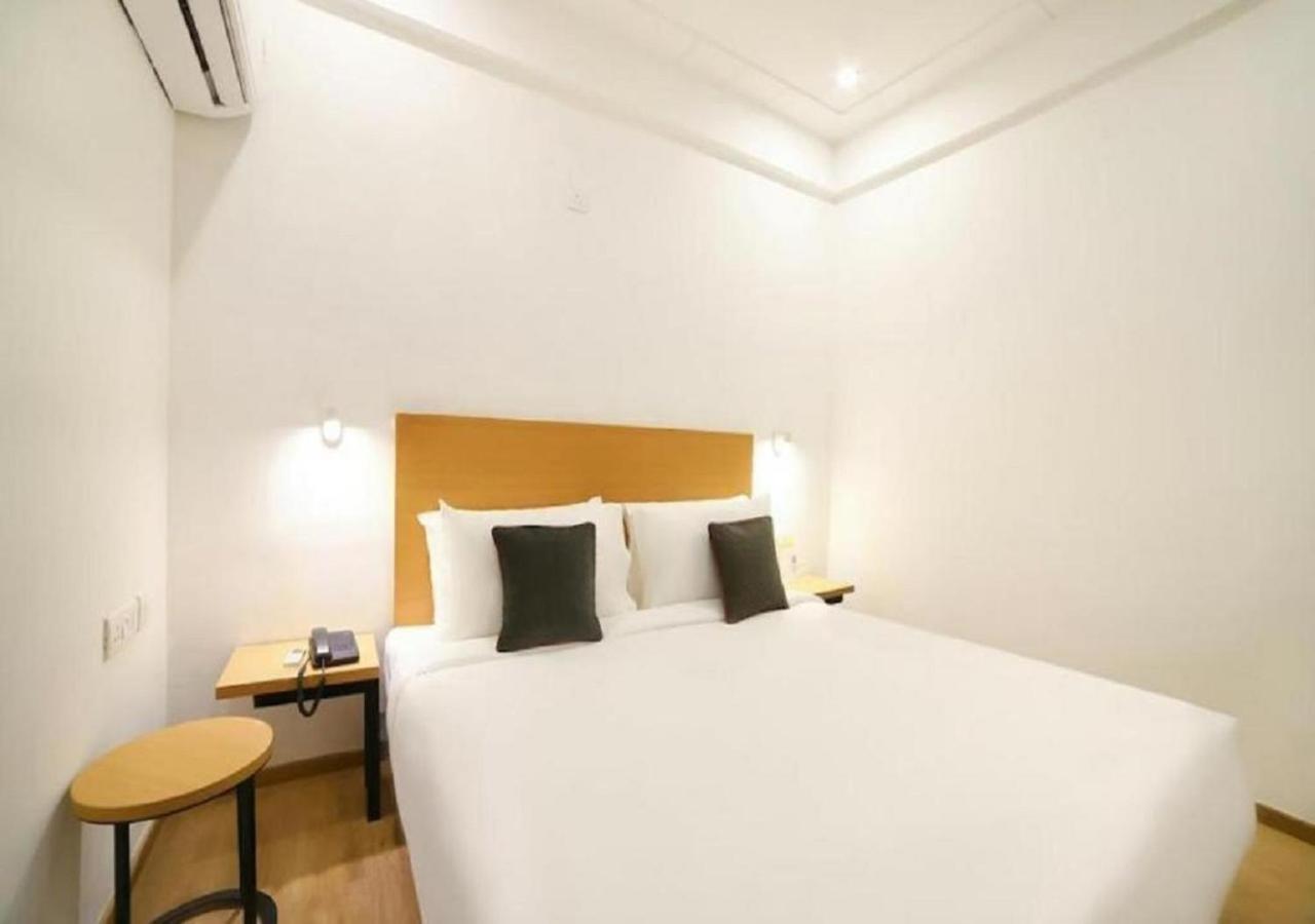 Orange Hotel Gurgaon Exterior photo